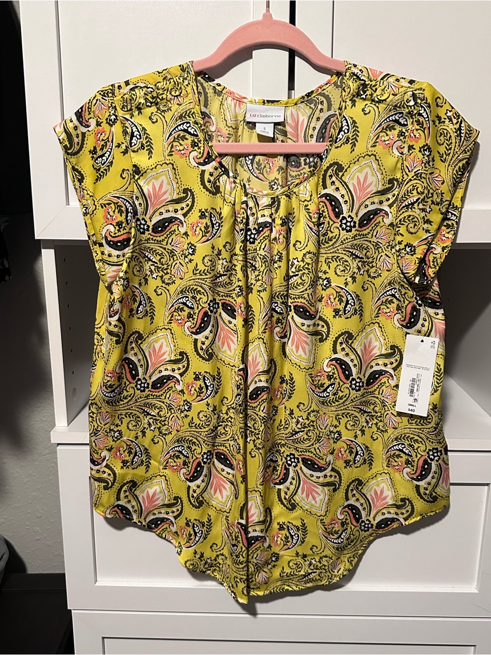 NWT Liz Claiborne Mustard Paisley Floral Short Sleeve Blouse Size Small